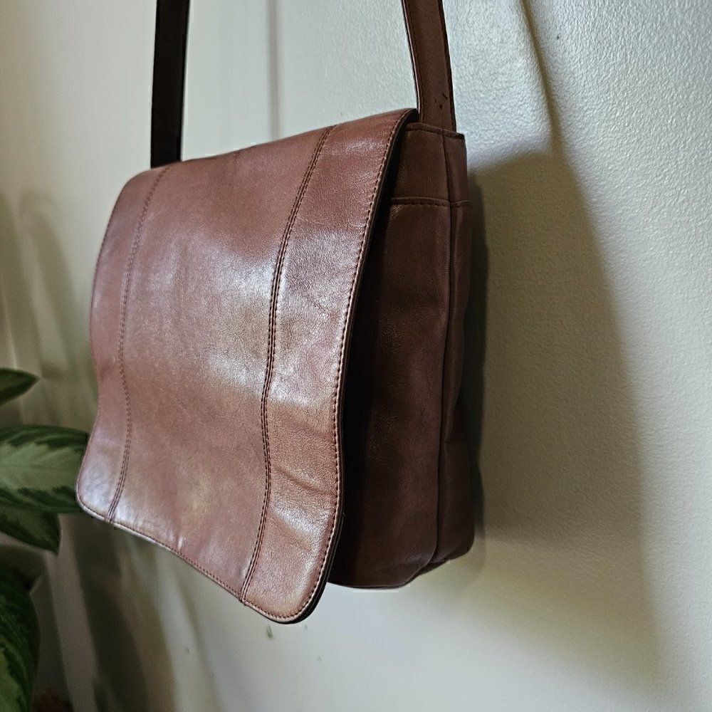 EUC NINE WEST BROWN LEATHER CROSSBODY BAG MEDIUM - Picture 9 of 16